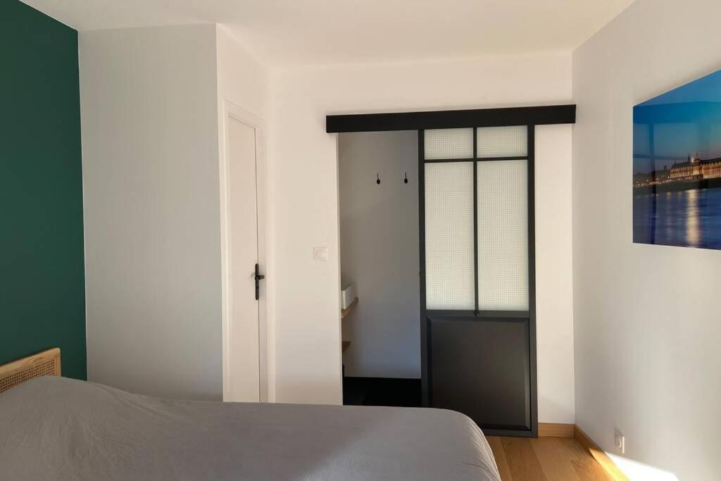 Le Clos Du Mesnil, Logement Totalement Independant Le Tourne Buitenkant foto
